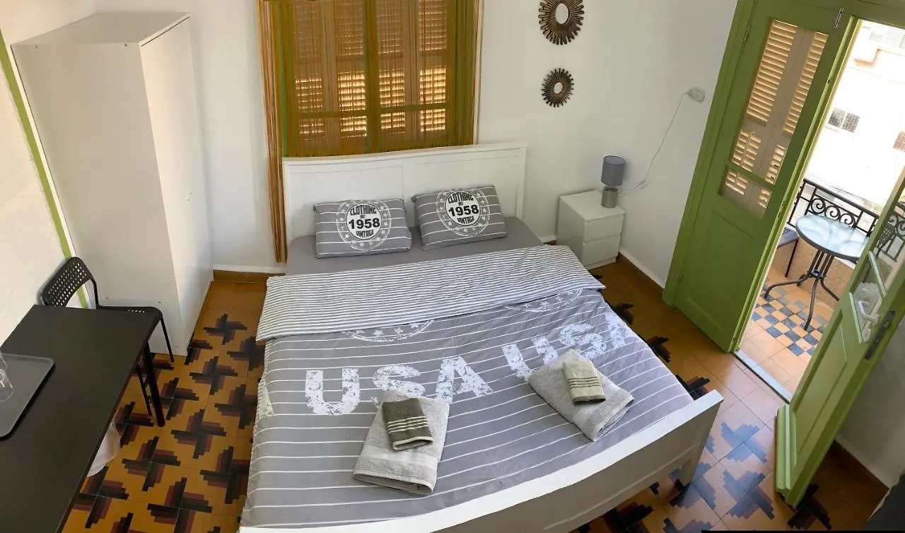 Guesthouse Comfy - Separate Rooms In The Apartment For A Relaxing Holiday Hayfa