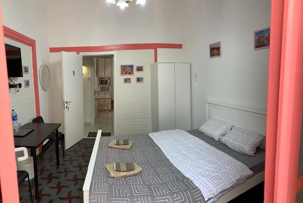 Guesthouse Comfy - Separate Rooms In The Apartment For A Relaxing Holiday Haifa